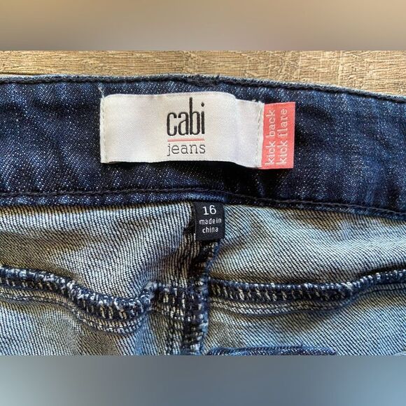 Cabi women’s size 16 denim kick back kick flare ankle jeans dark blue petal push - Picture 4 of 8